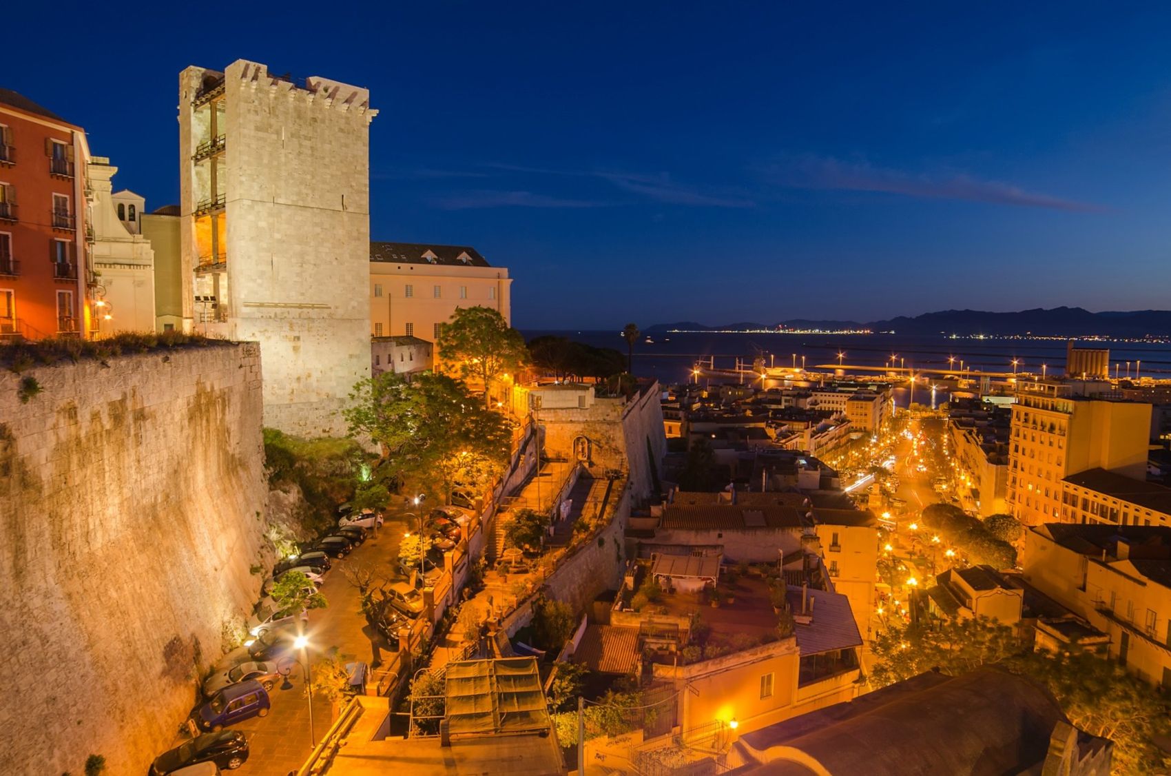Cagliari di notte